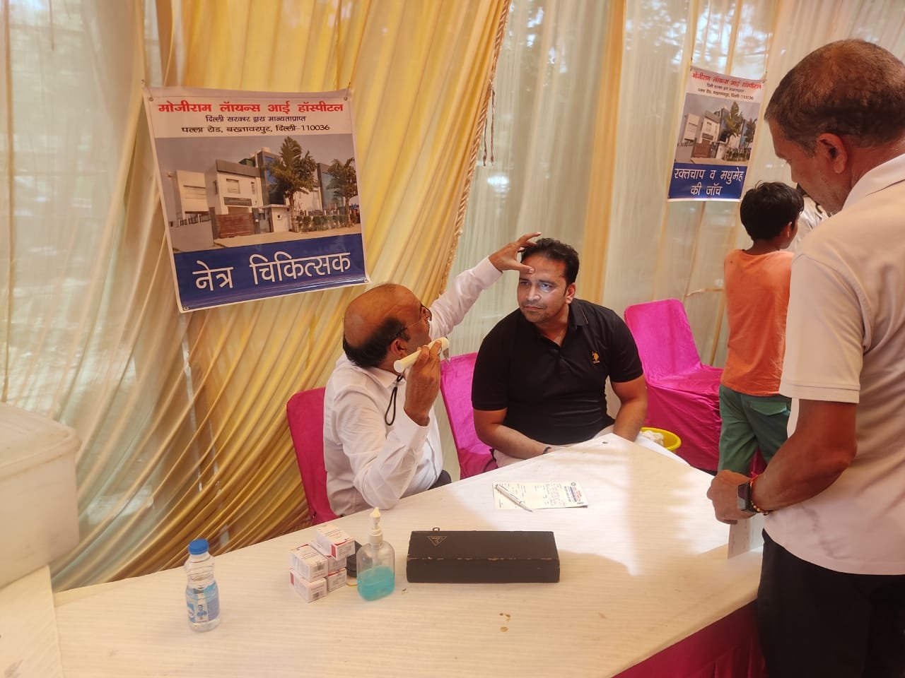 Free Eye Camp Serves Over 200 Residents in Pitampura, Promotes Vision and Health Awareness