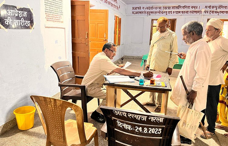 Eye Camp at Arya Samaj, Nerala organized by Pandit Jagdish Ji