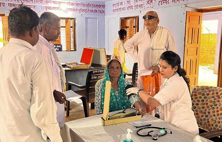 Eye Camp at Arya Samaj, Nerala organized by Pandit Jagdish Ji